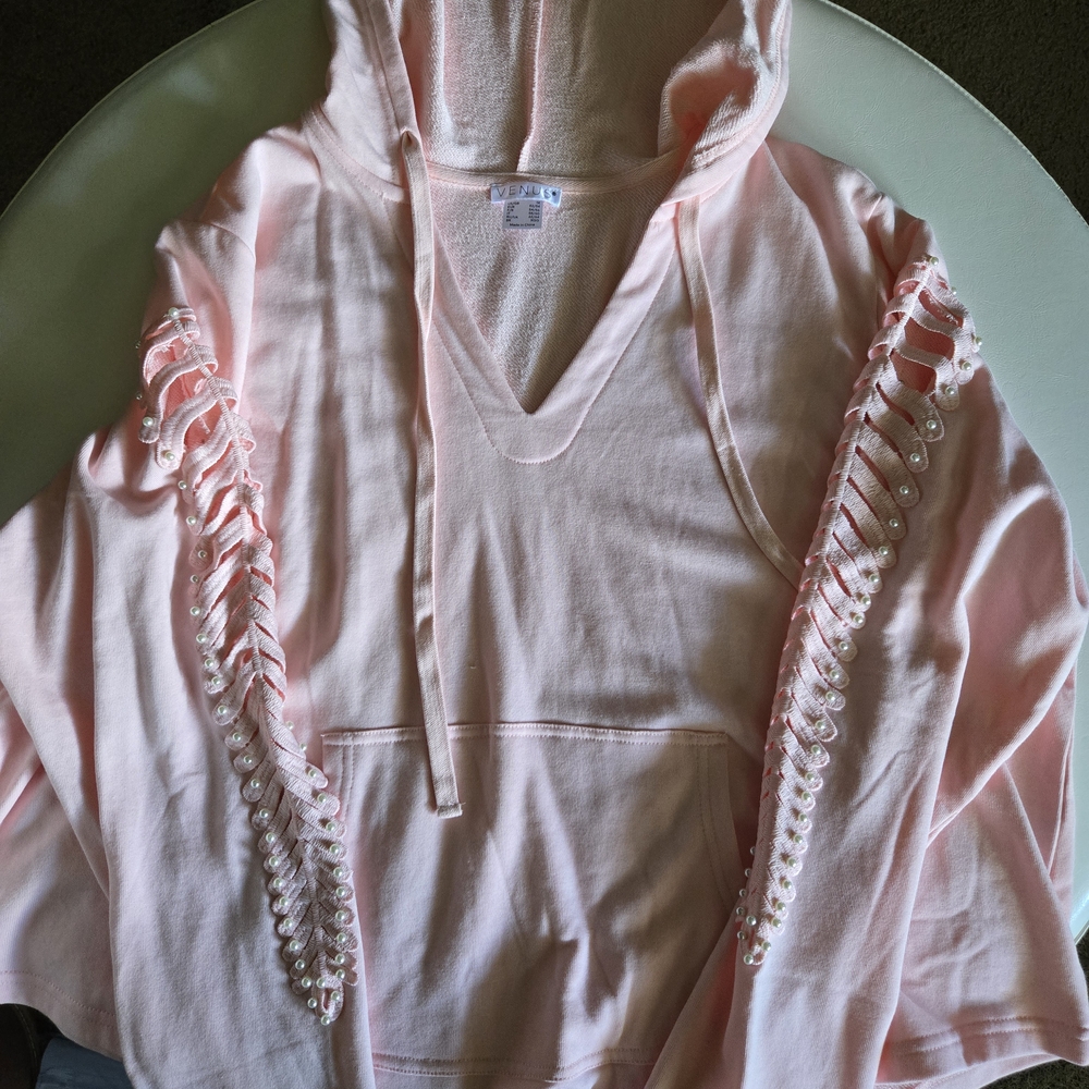 VENUS Soft Pink Textured Top